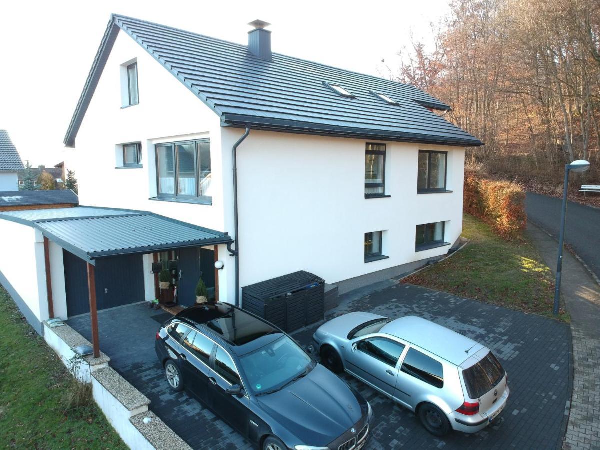Ferienwohnung Lilith บรีโลน ภายนอก รูปภาพ